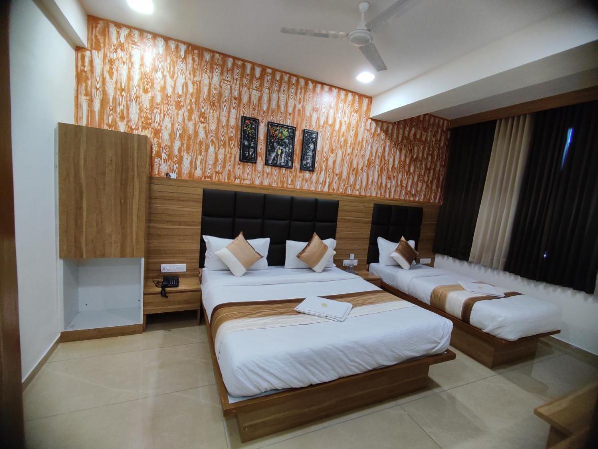 Hotel Newyork Inn Ананд Экстерьер фото